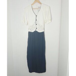 Vintage Tradition White & Black Retro Short-Sleeve Buttoned Slit Maxi Dress